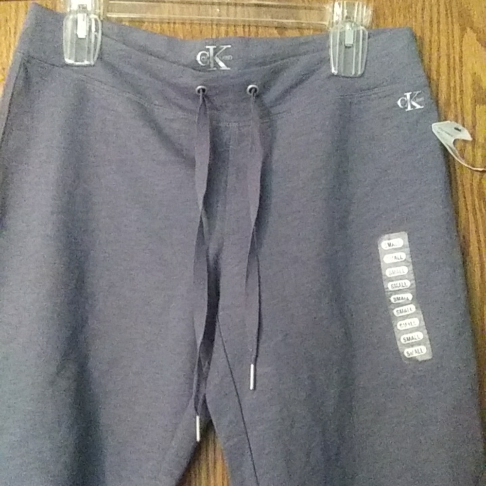 NWT Calvin Klein Cotton Shorts - Picture 2 of 6